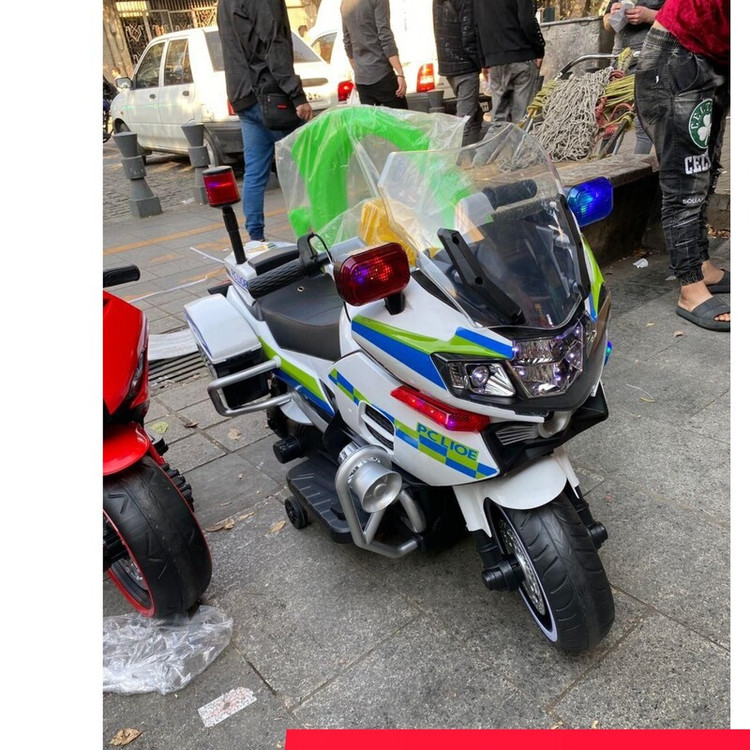 موتور شارژی پلیسی ax3062درجه یک تک موتور با قابلیت اتصال به aux sd